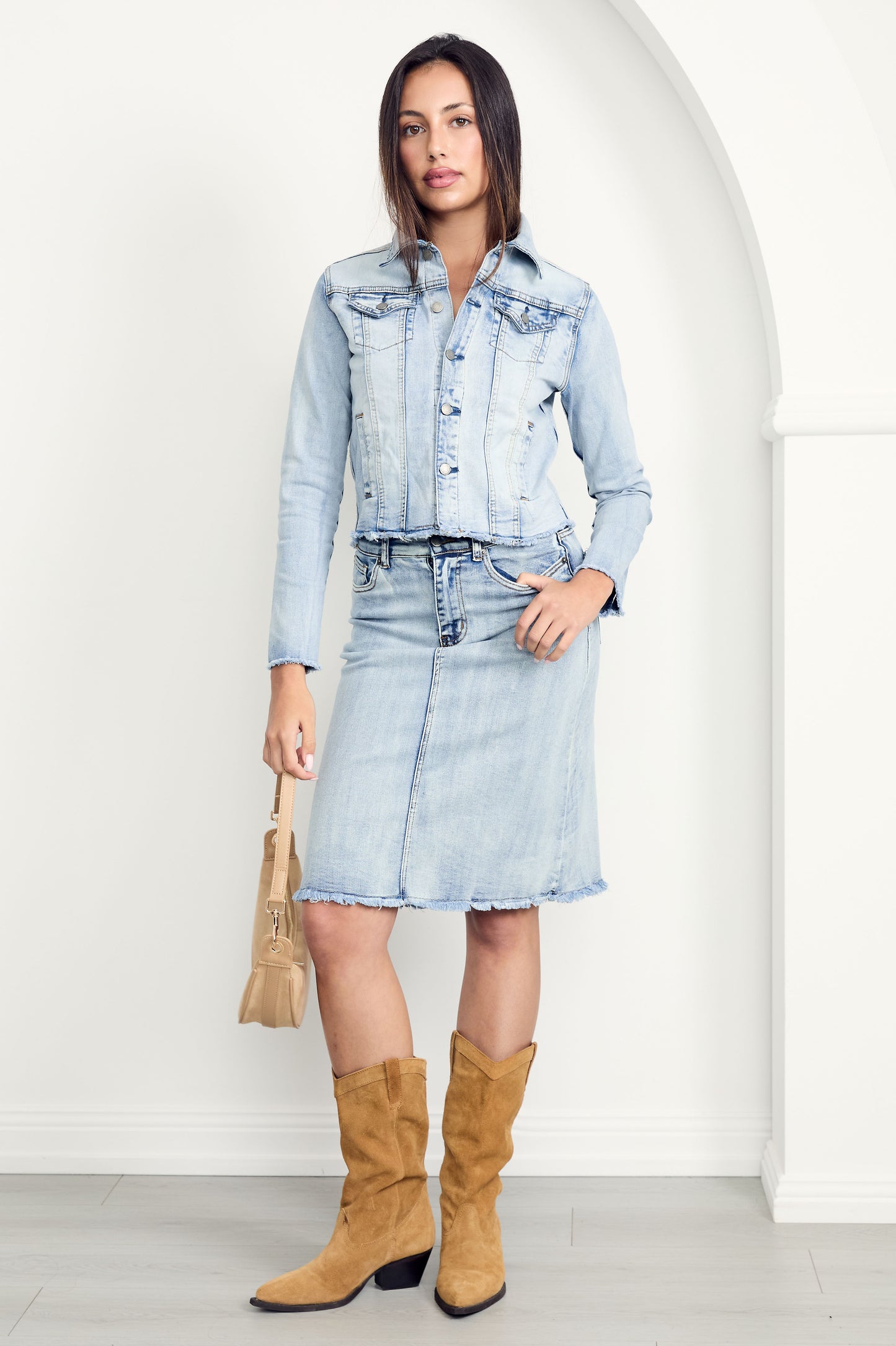 FRAY Denim Long Sleeve Cropped Jacket | Light Wash