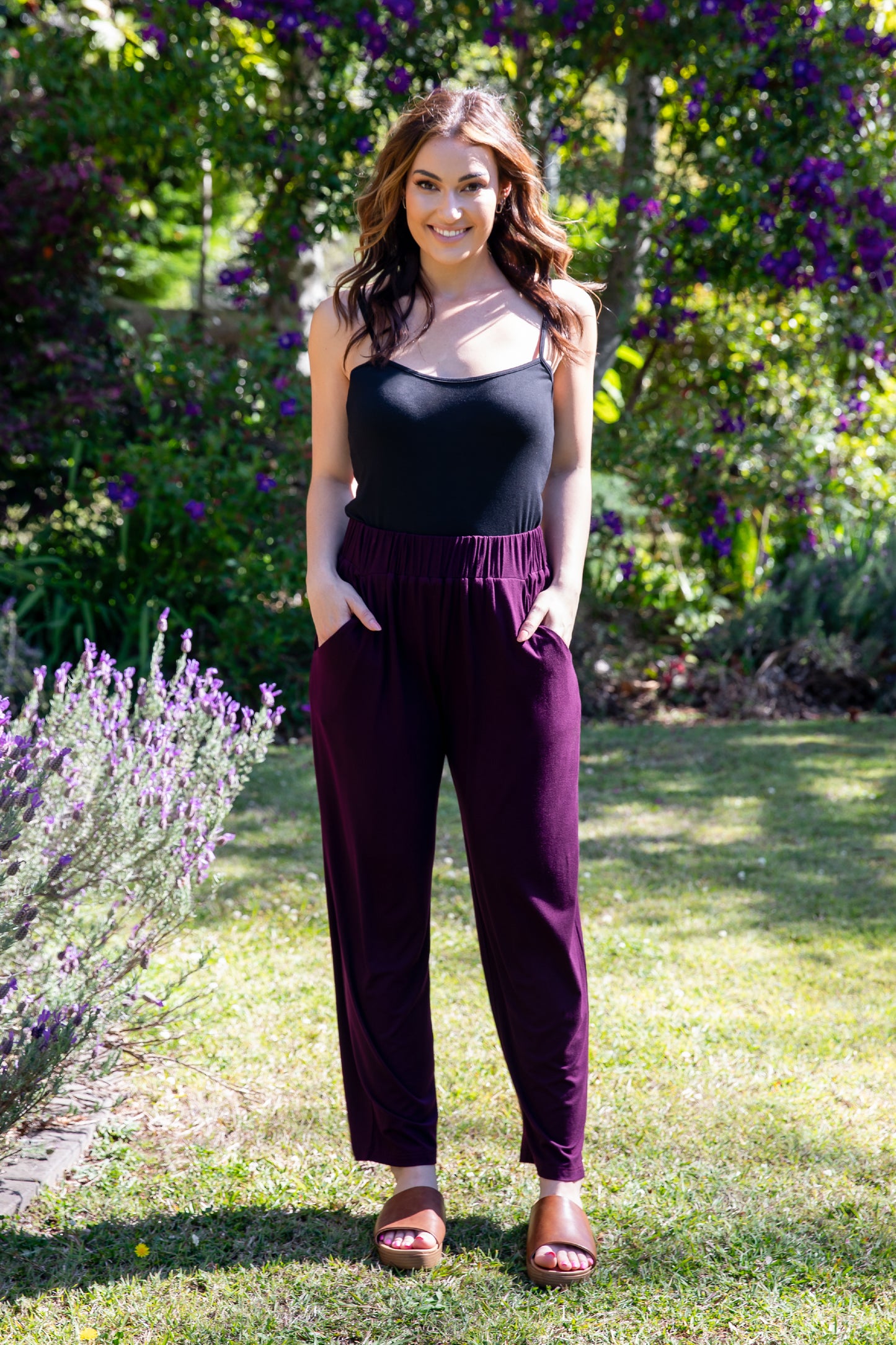 Frankie Pant in Berry