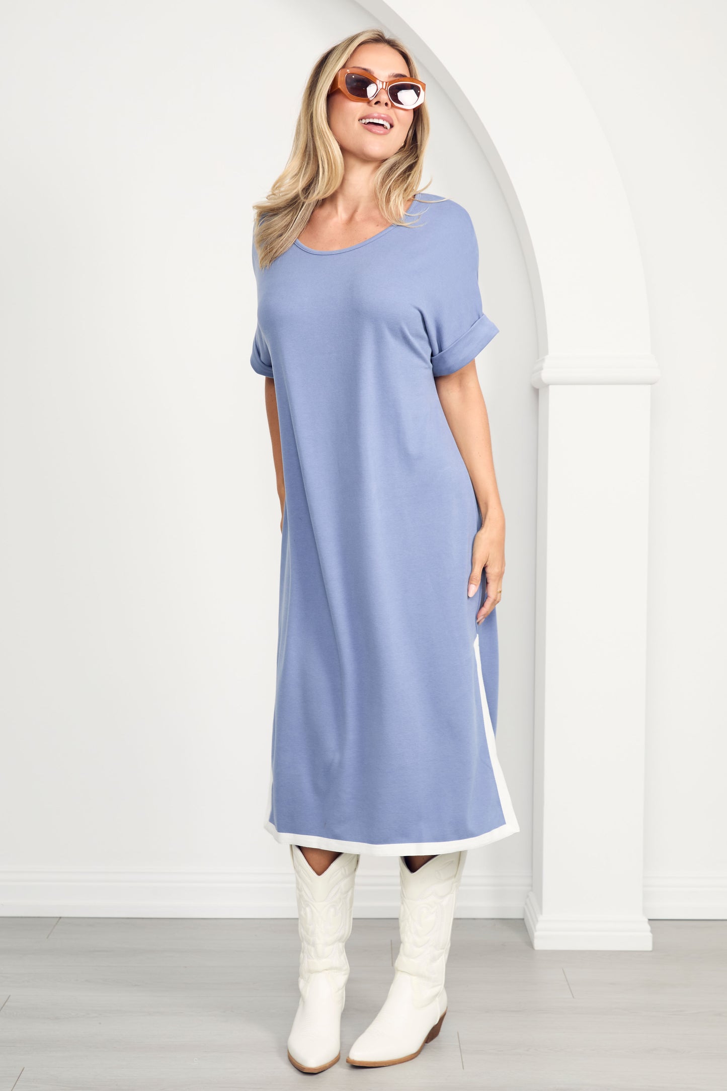 GIGI Lounge Short Sleeve Classic/Midi Dress | Dusk