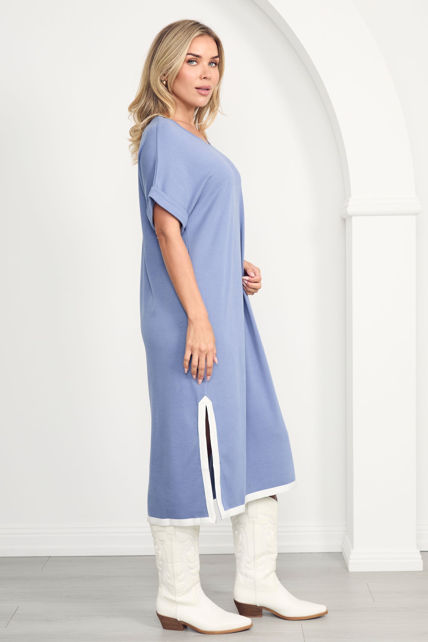 GIGI Lounge Short Sleeve Classic/Midi Dress | Dusk