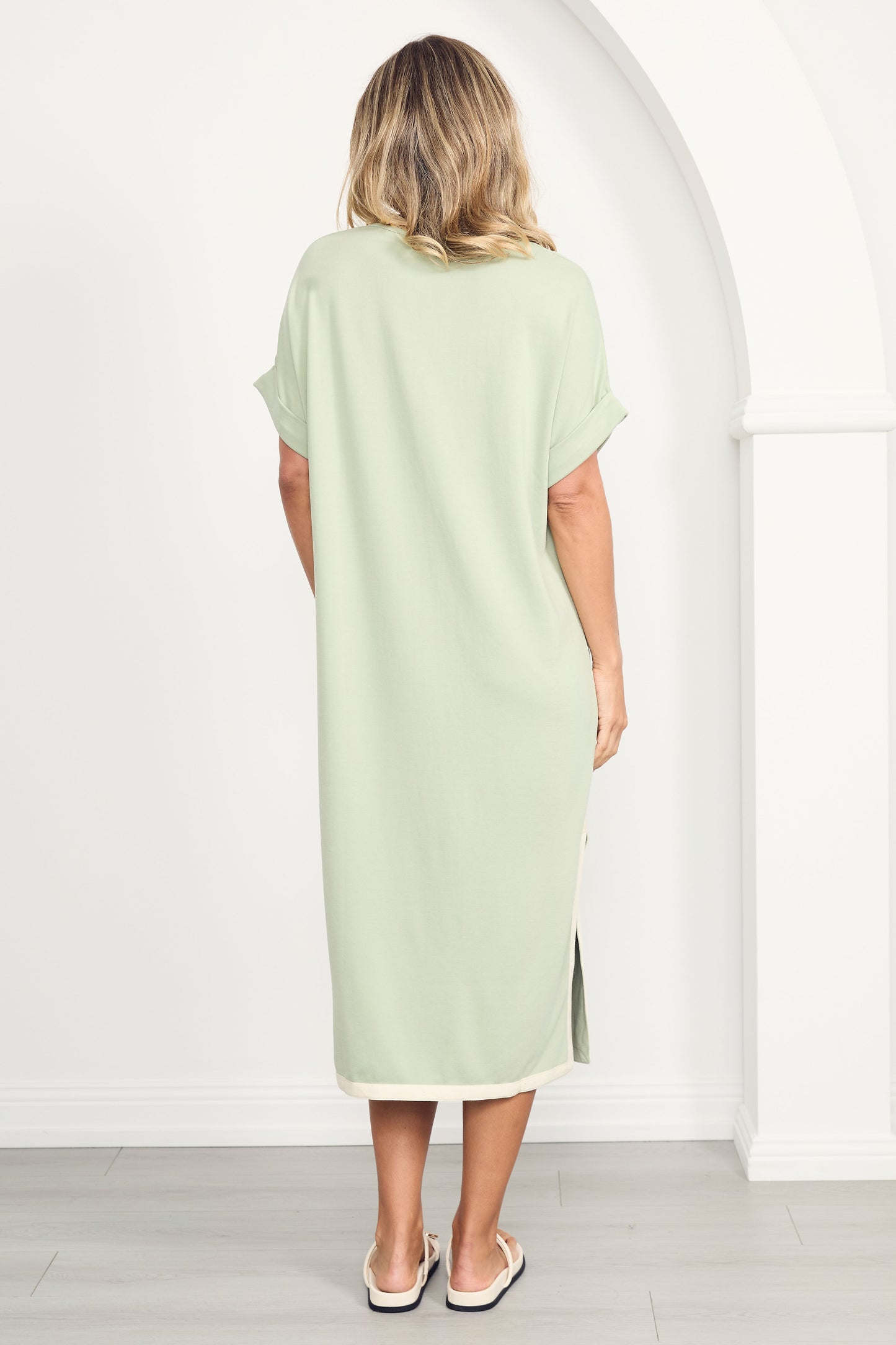 GIGI Lounge Short Sleeve Classic/Midi Dress | Sage
