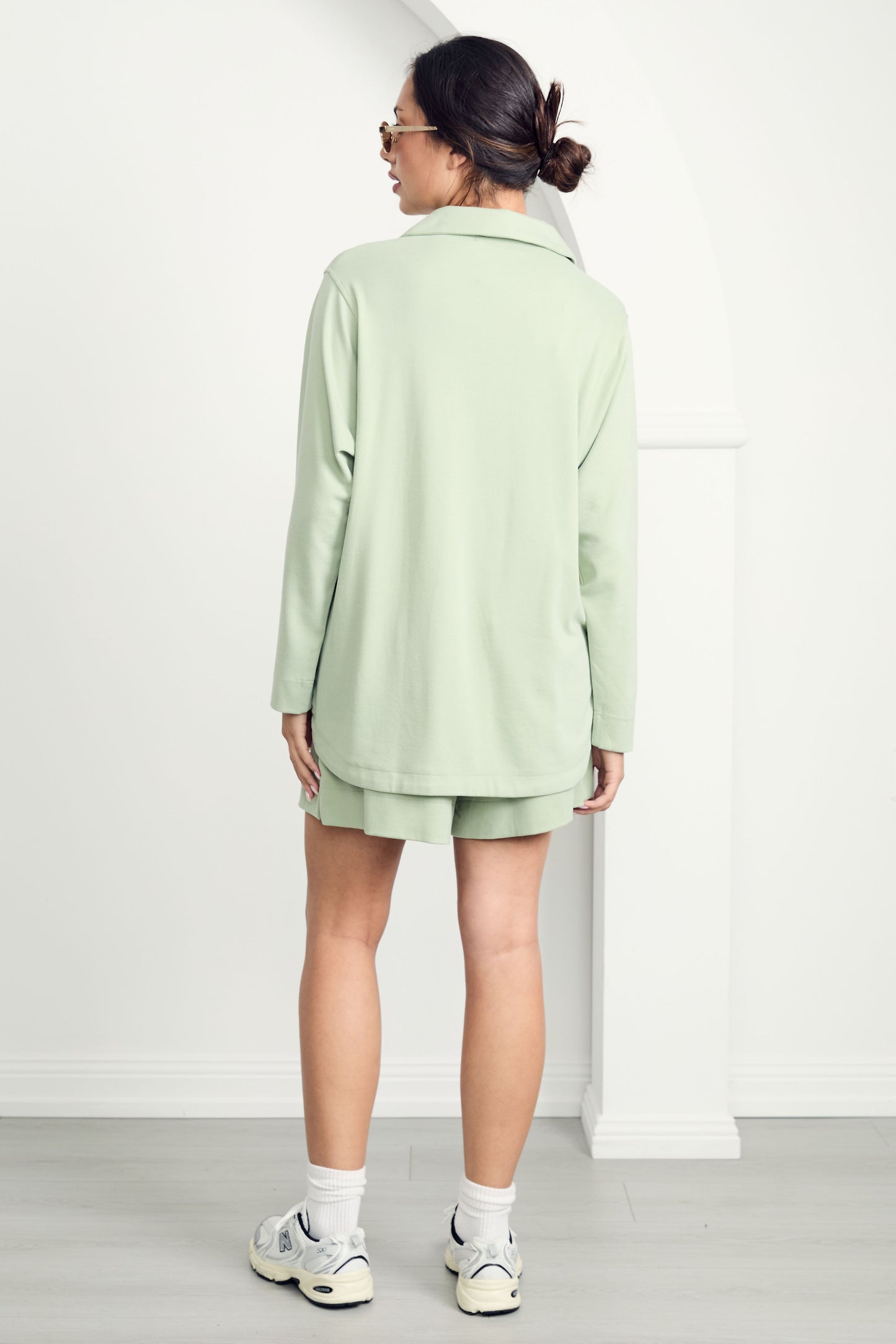 GIGI Lounge Long-Sleeve Hi Lo Classic/Longline Sweater | Sage