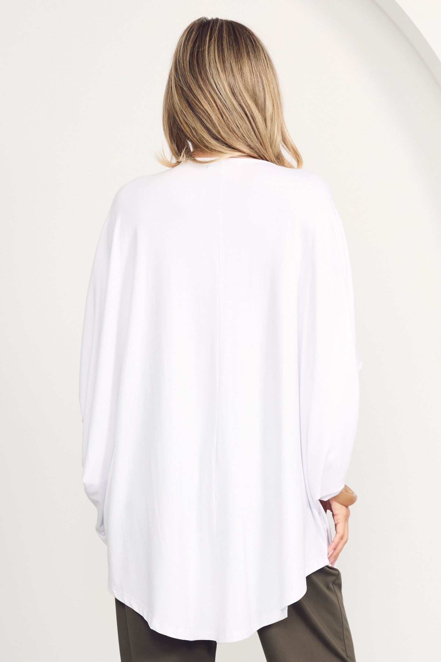 MIRACLE Bamboo Short Sleeve Hi Lo Top | White