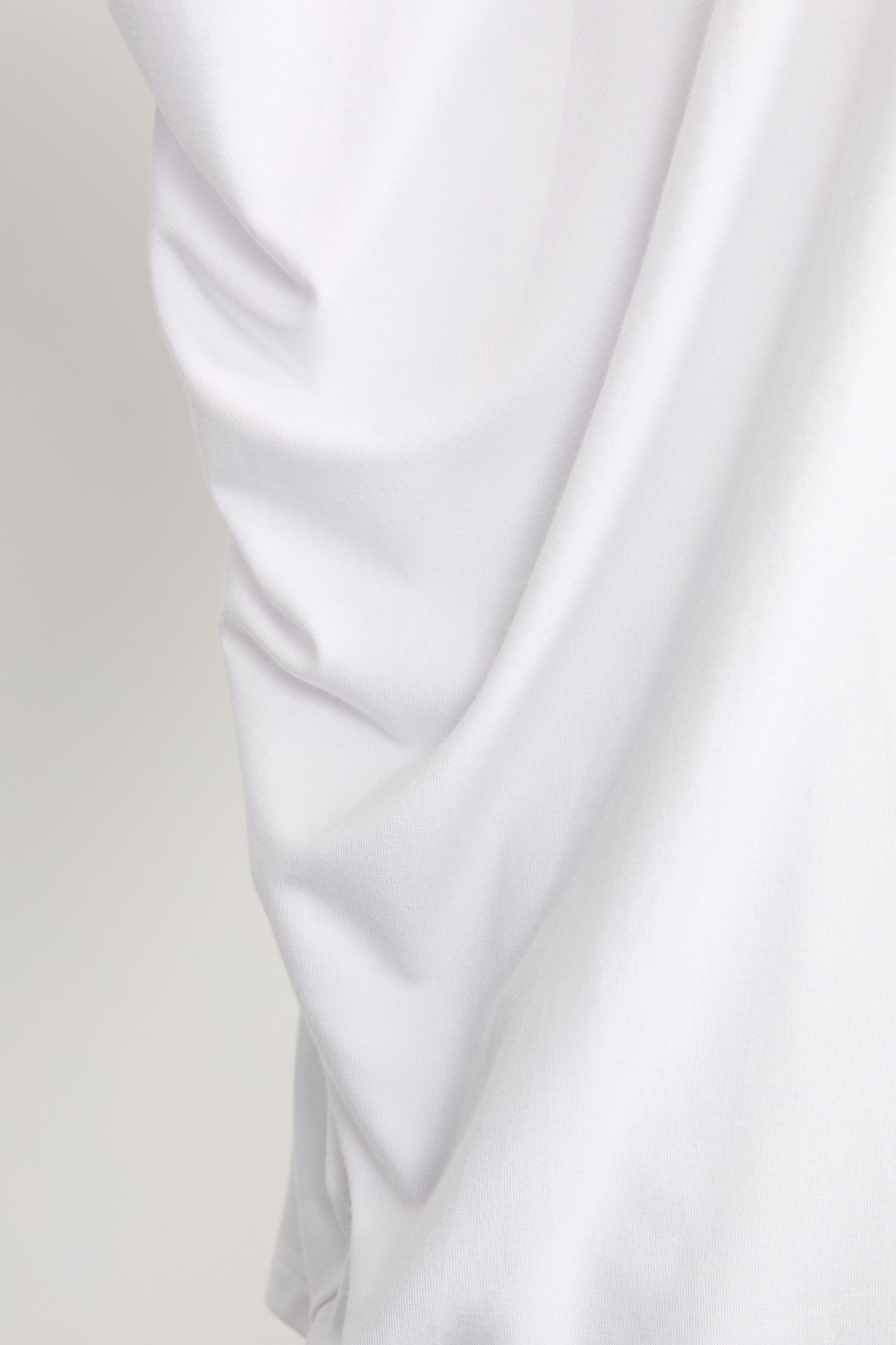MIRACLE Bamboo Short Sleeve Hi Lo Top | White