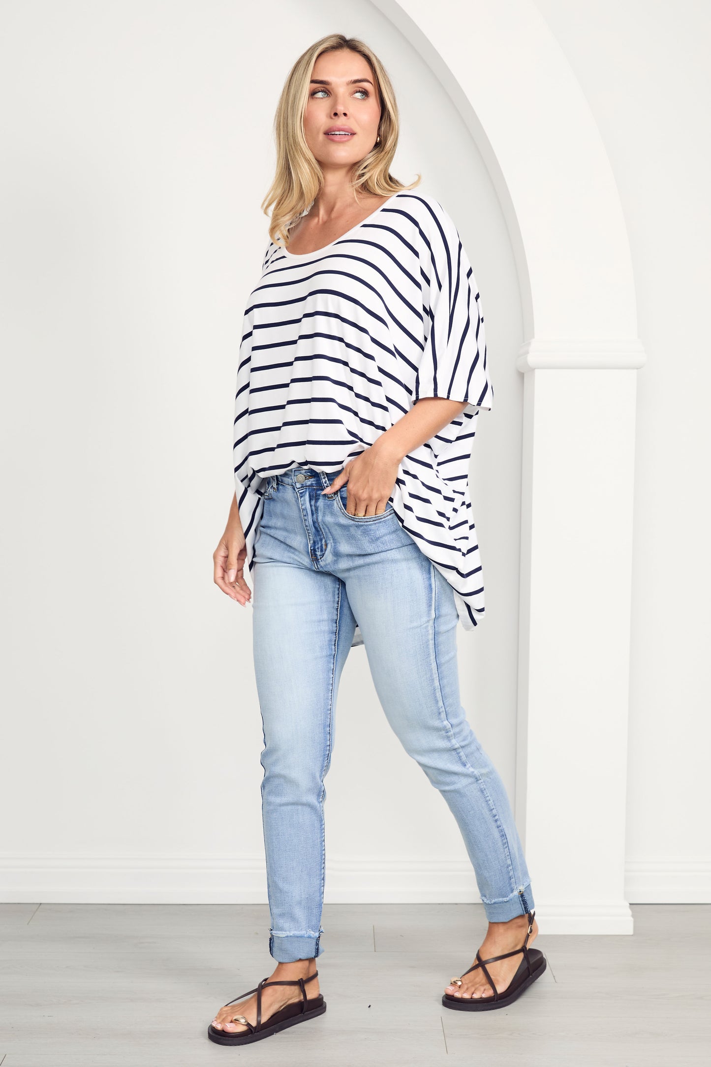 NICE Bamboo Short Sleeve Classic/Longline Top | White/Navy Stripe