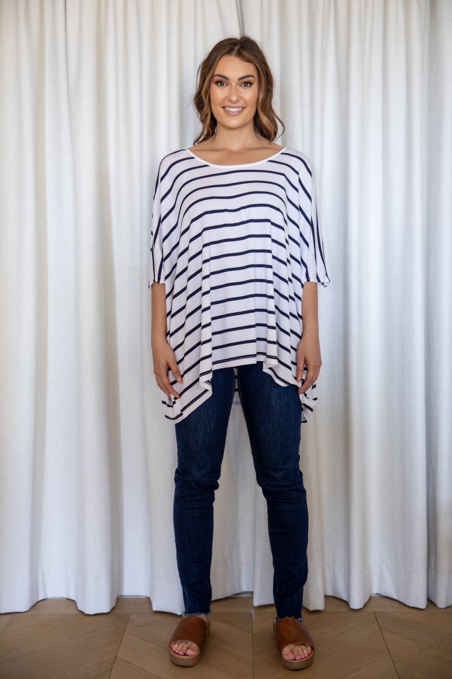 Nice Top in Navy and White Stripe