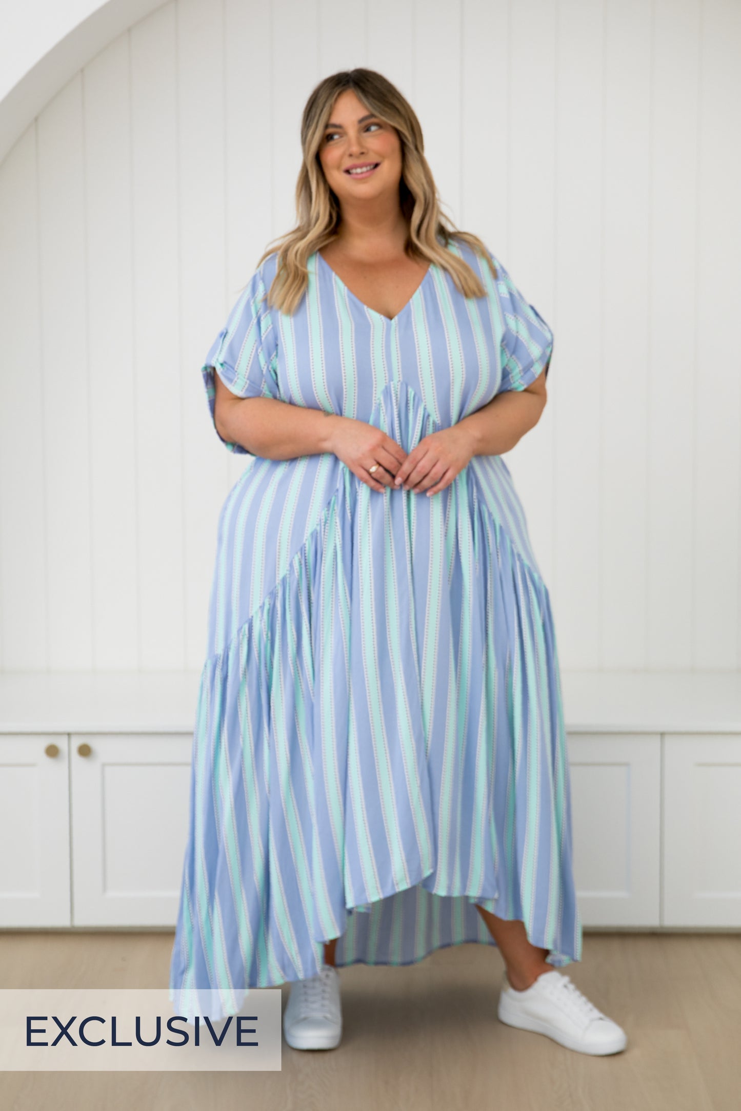 Peak Maxi Dress in Blue Eternity