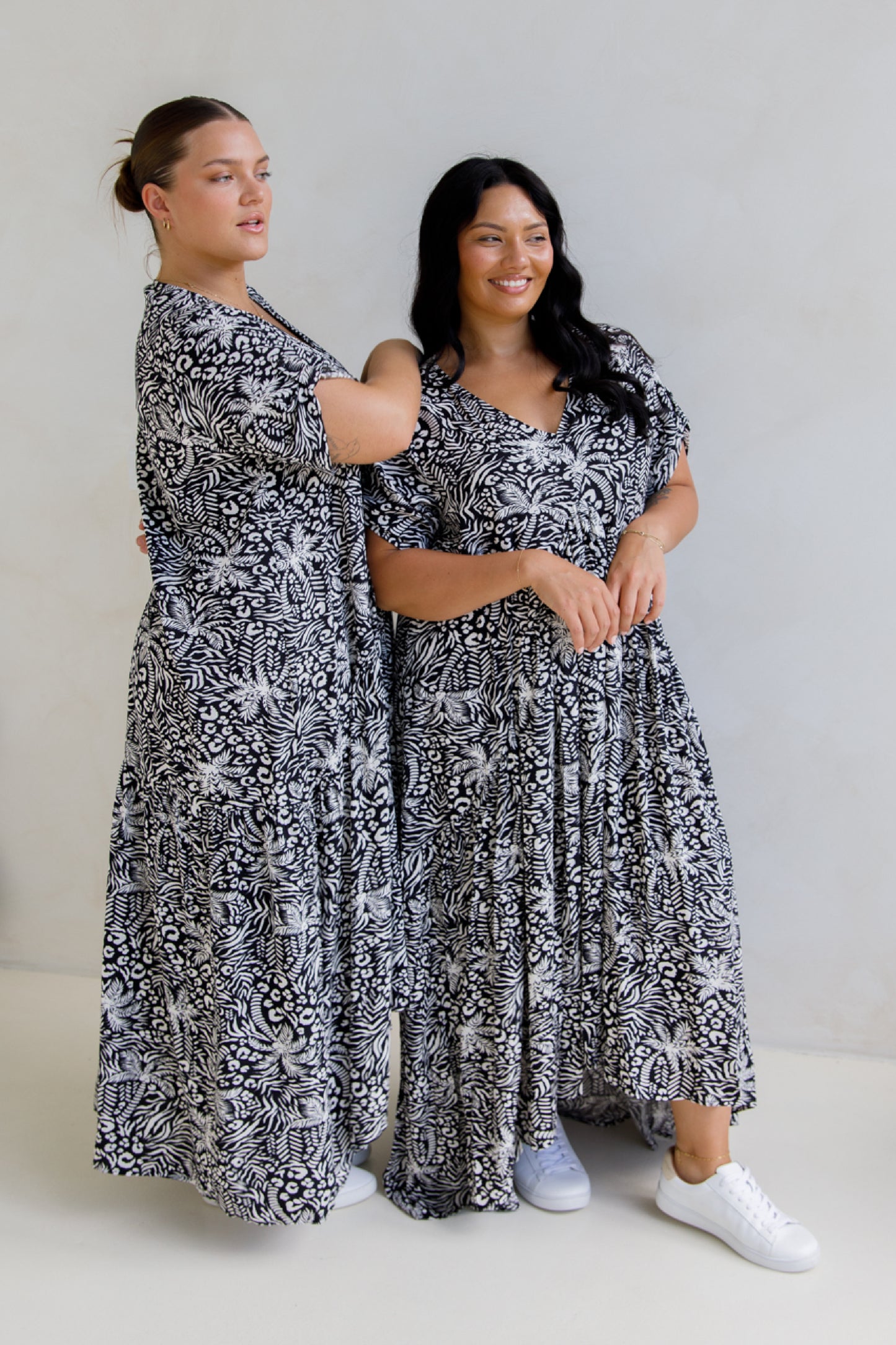 Peak Maxi Dress | Black Palm Cove