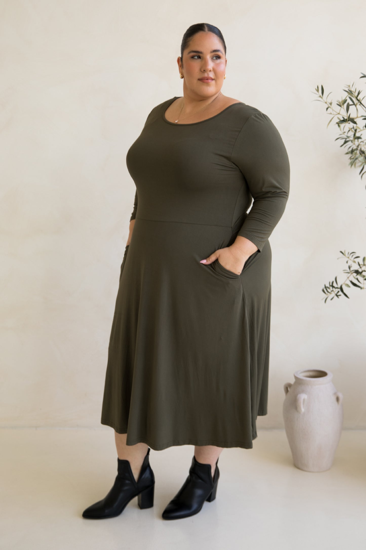 Penelope Dress in Moss Green