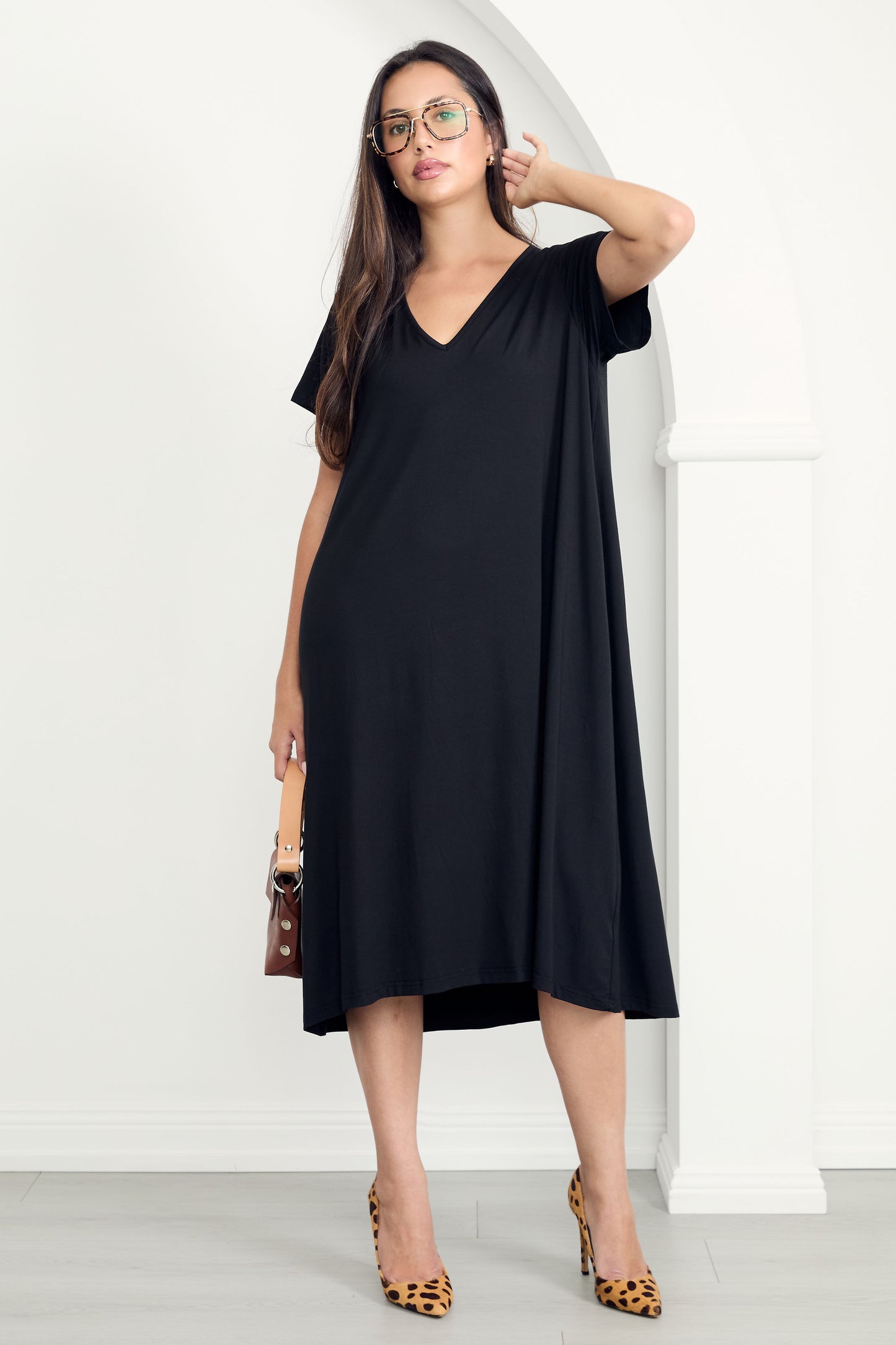 T-SHIRT Bamboo Short Sleeve Classic/Midi Dress | Black