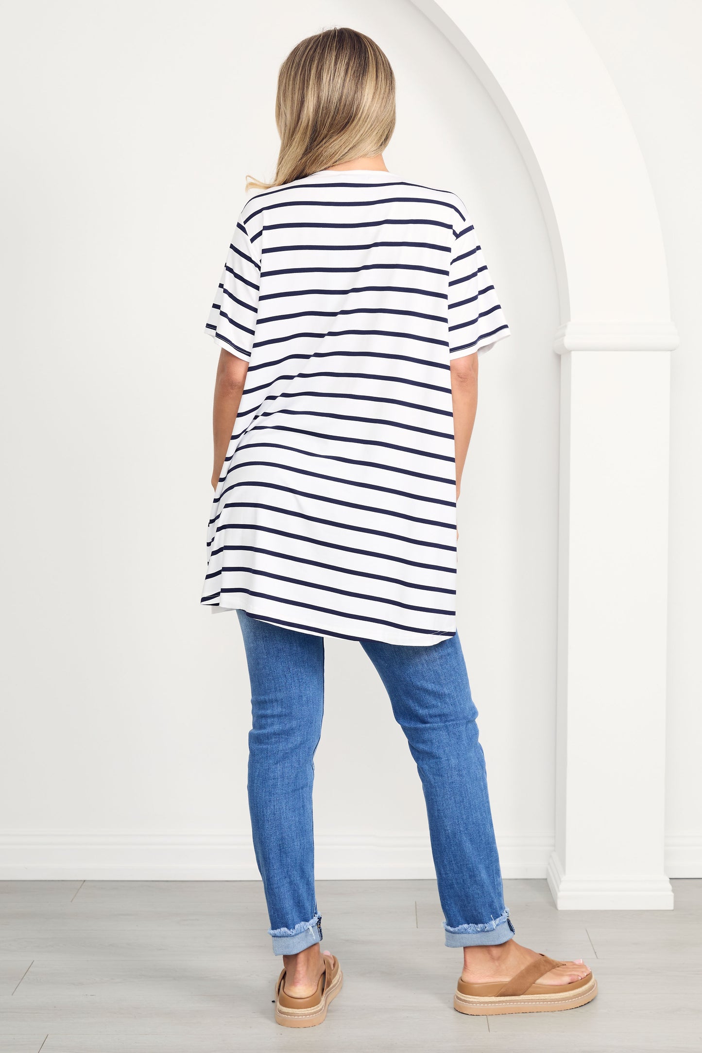 T-SHIRT Hi Lo Bamboo Top | White/Navy Stripe
