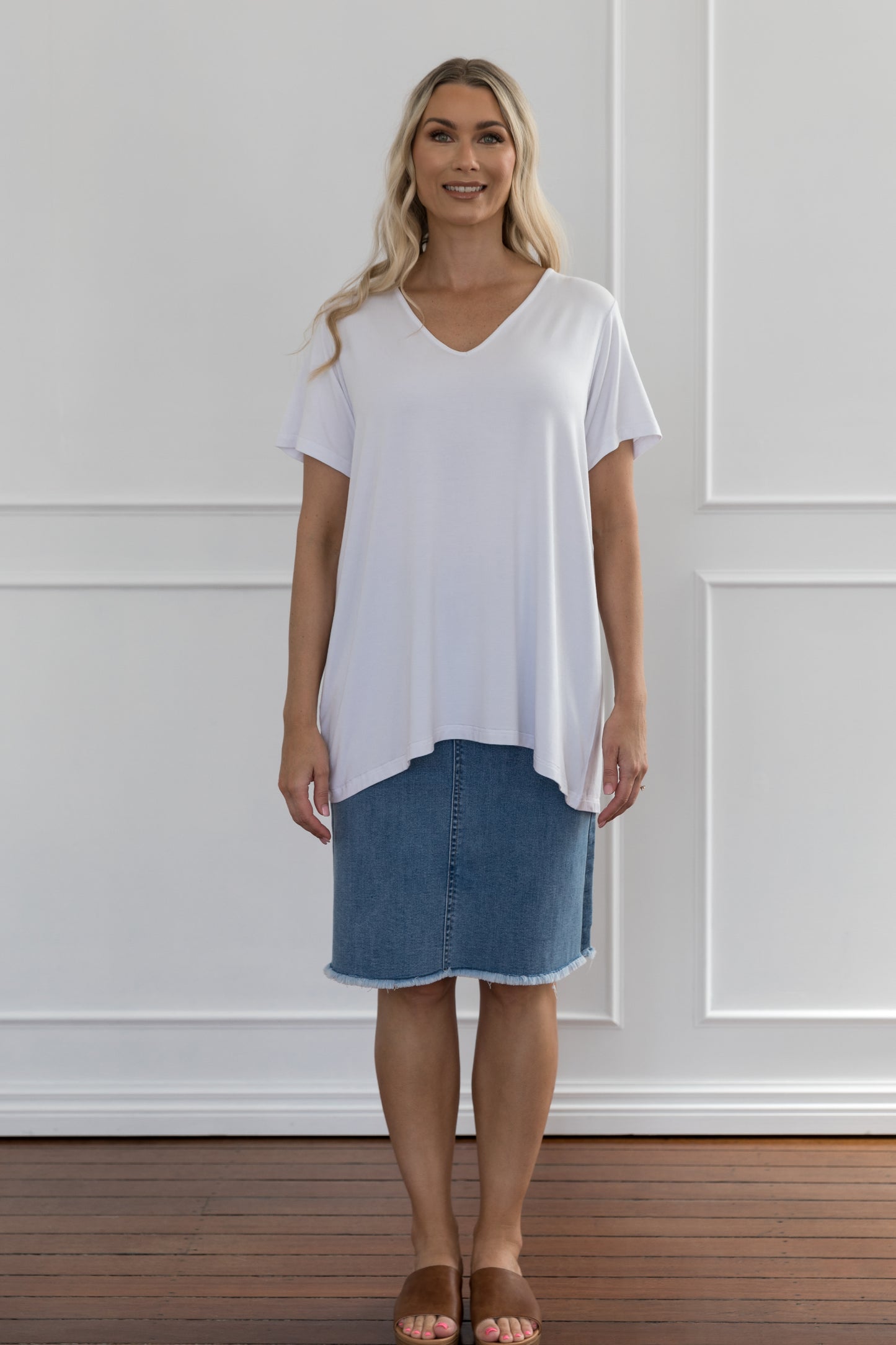 Plus-Sized White Tops | PQ Collection | T-Shirt Top