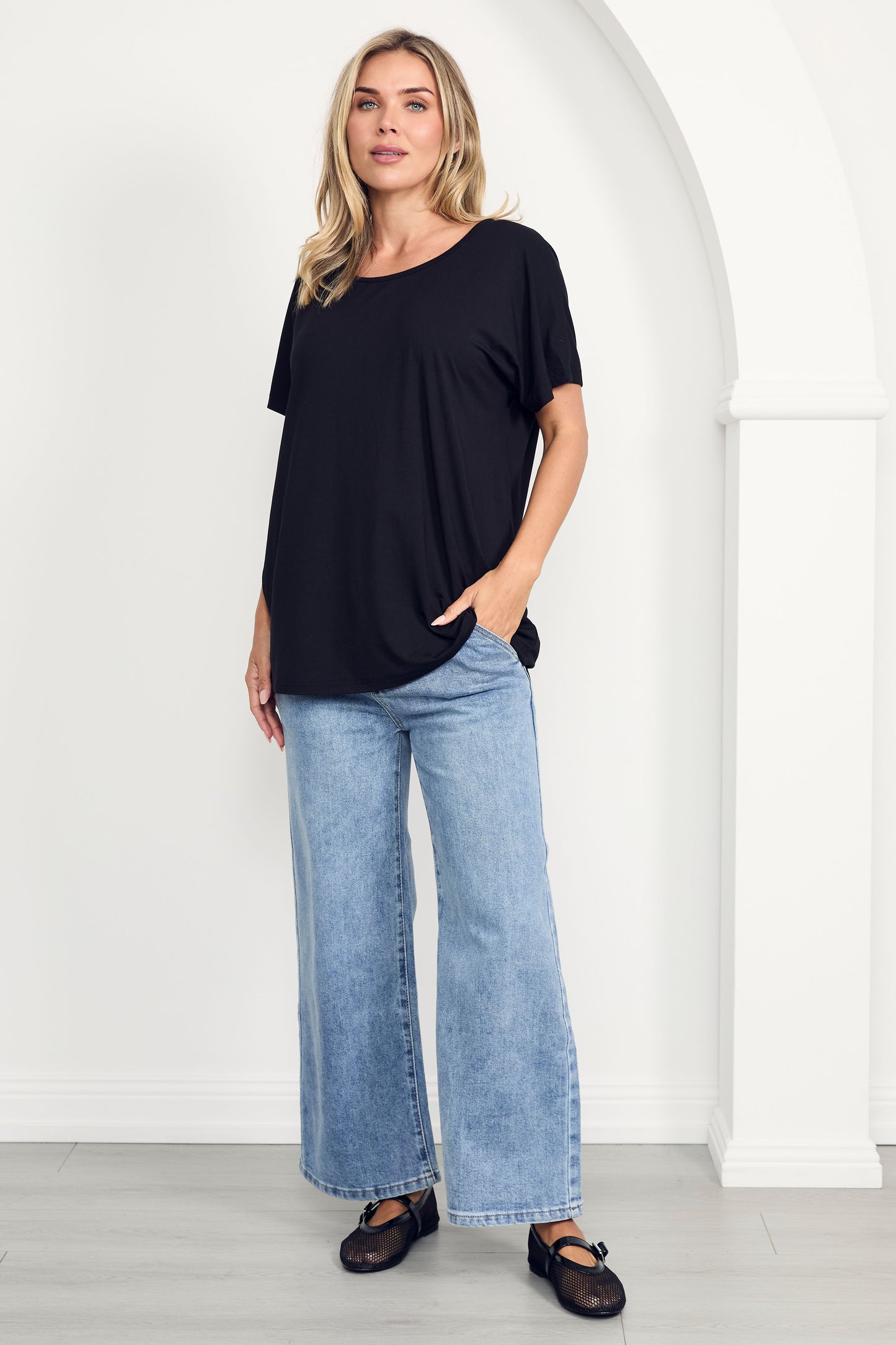 WYATT Denim Wide Leg Cropped Jean | Mid Wash | FINAL SALE