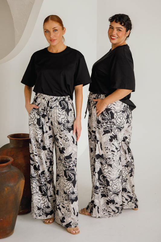 Rhi Pant | Flora Noir