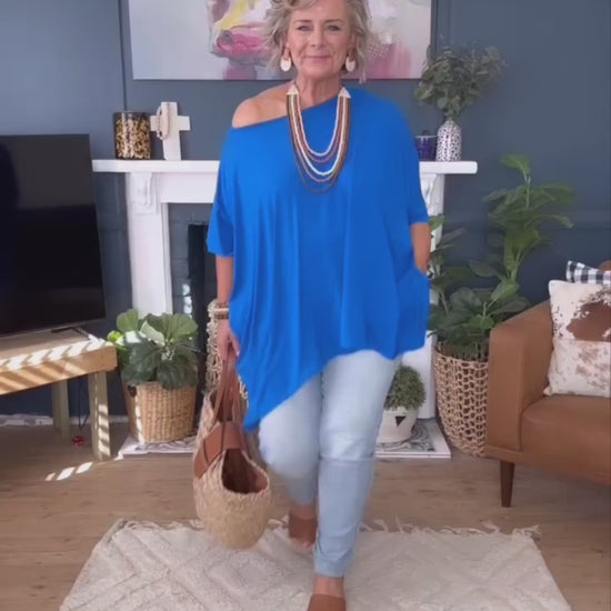 Plus-Sized Blue Tops | PQ Collection | Simplicity Top