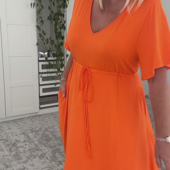 Plus-Sized Orange Dresses | PQ Collection | Billine Dress in Scarlett