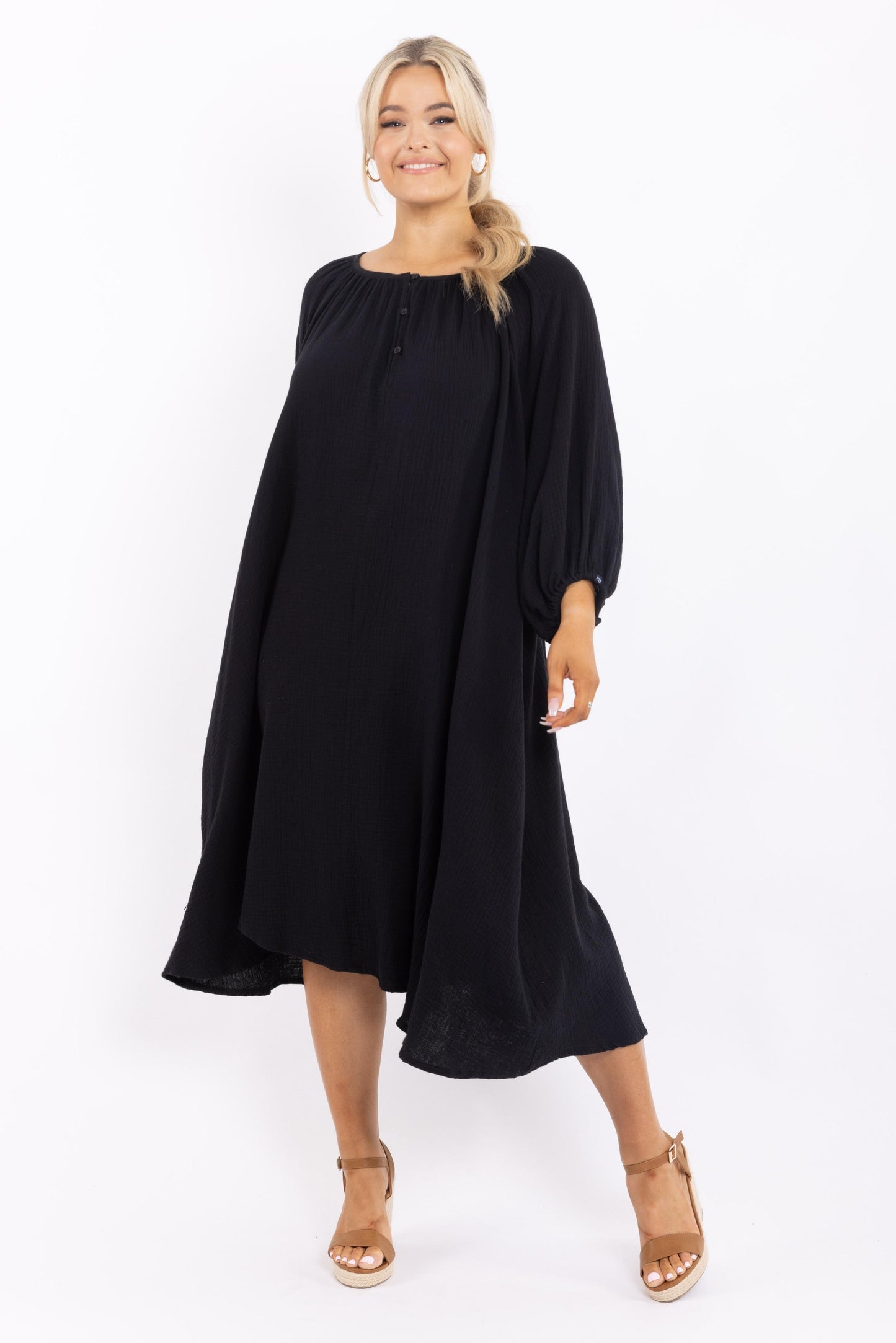 FINAL SALE Beverly Dress in Black