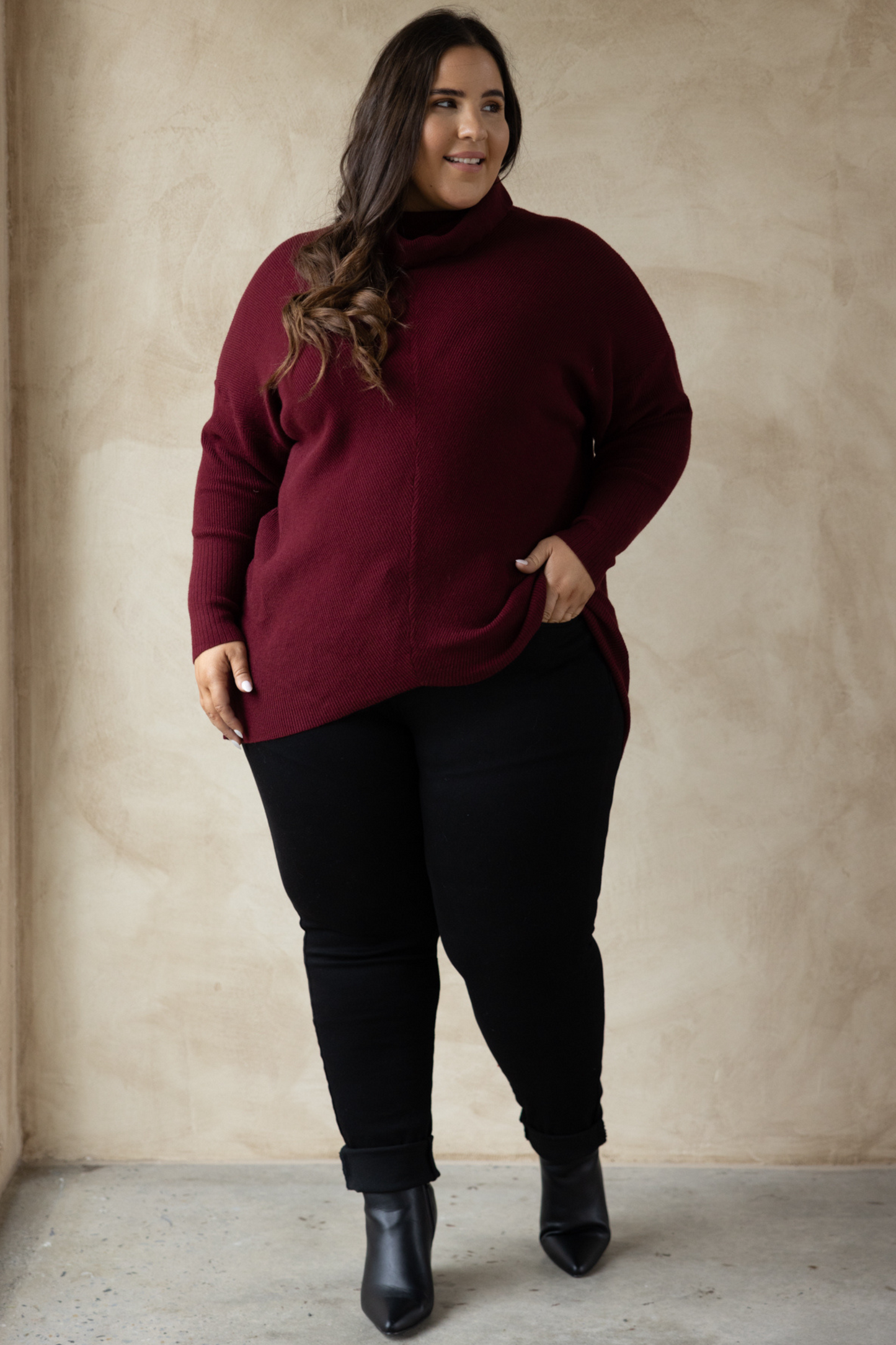 Knitted Turtleneck in Burgundy