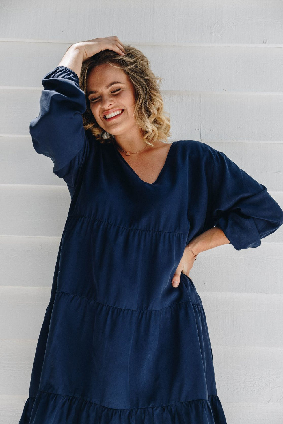 Long Sleeve Chic Dress in Navy – PQ Collection