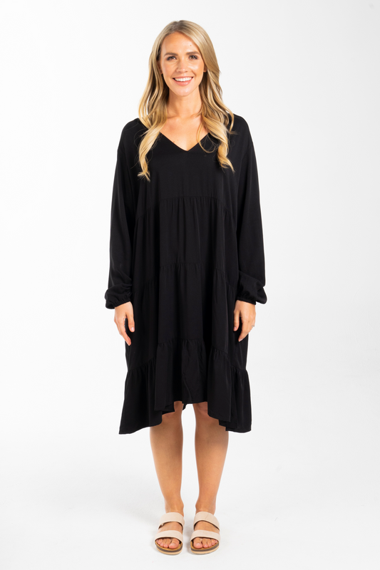 Long Sleeve Chic Dress | Black | FINAL SALE